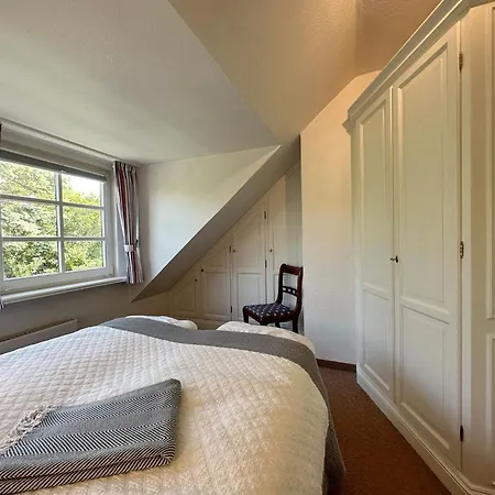 Sinfonie, Whg 5 Apartment